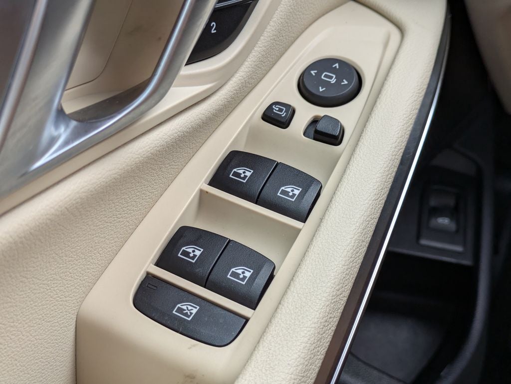 2022 BMW 3 Series 330i