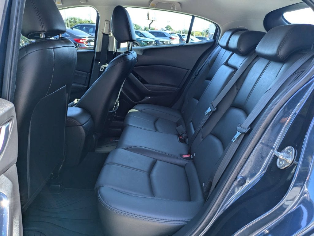 2018 Mazda Mazda3 Touring