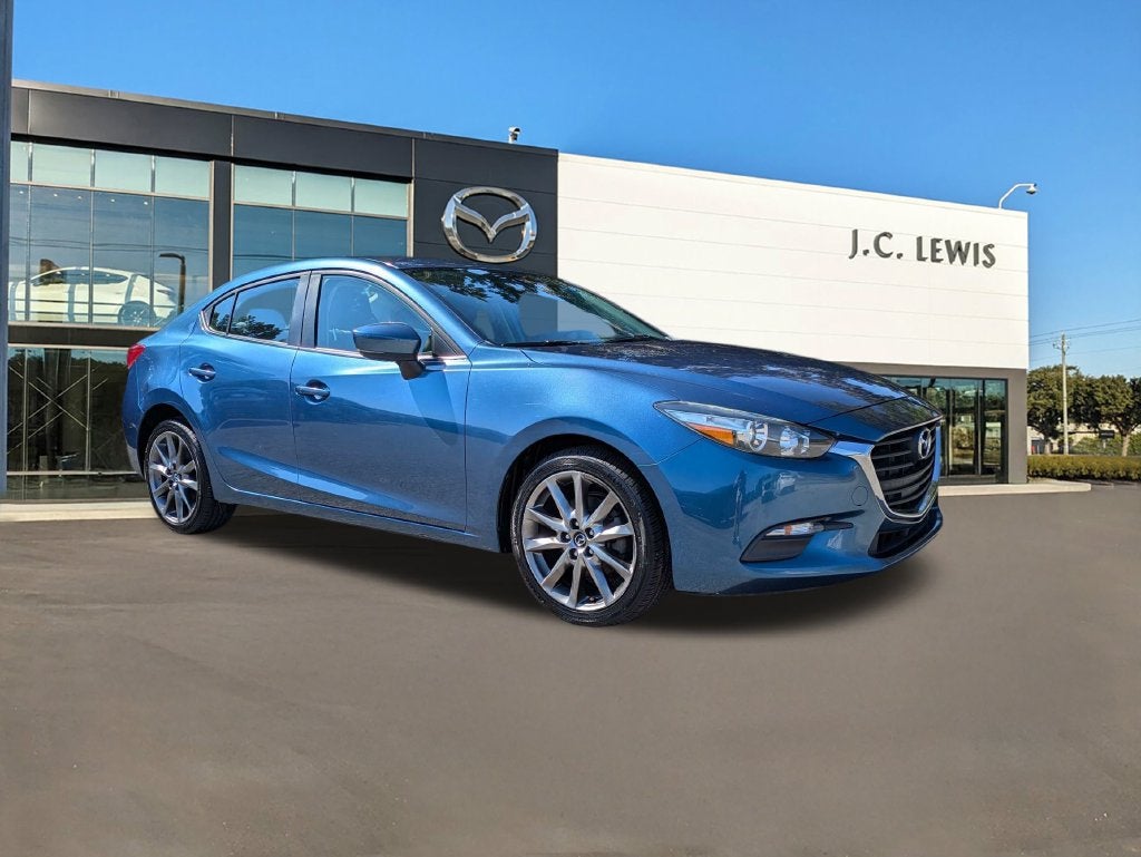 2018 Mazda Mazda3 Touring