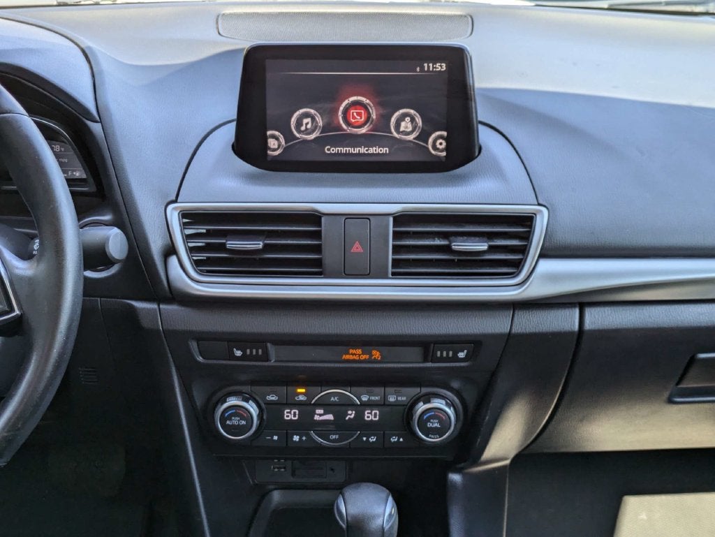 2018 Mazda Mazda3 Touring
