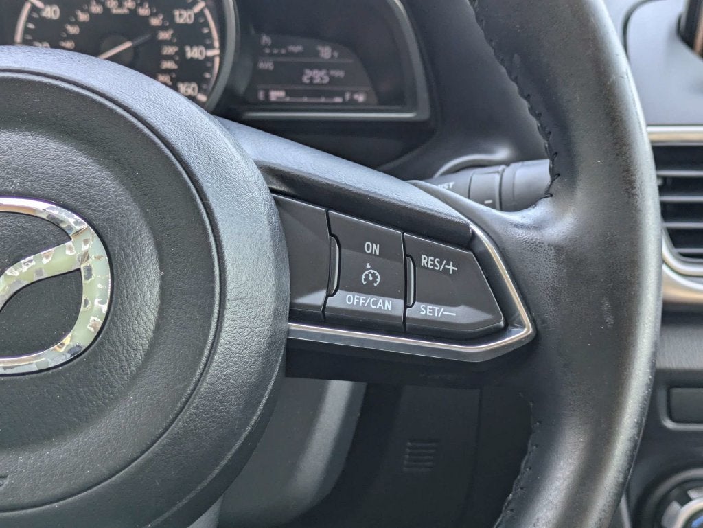 2018 Mazda Mazda3 Touring