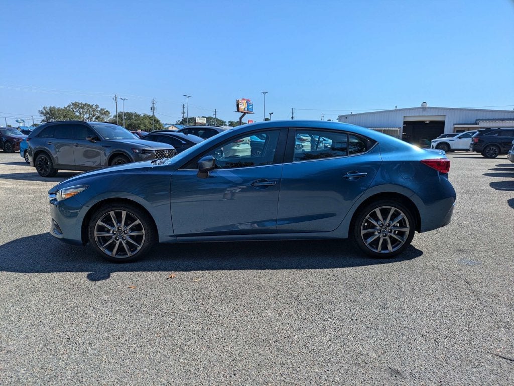 2018 Mazda Mazda3 Touring