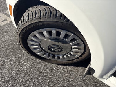 2016 Volkswagen Beetle 1.8T SE