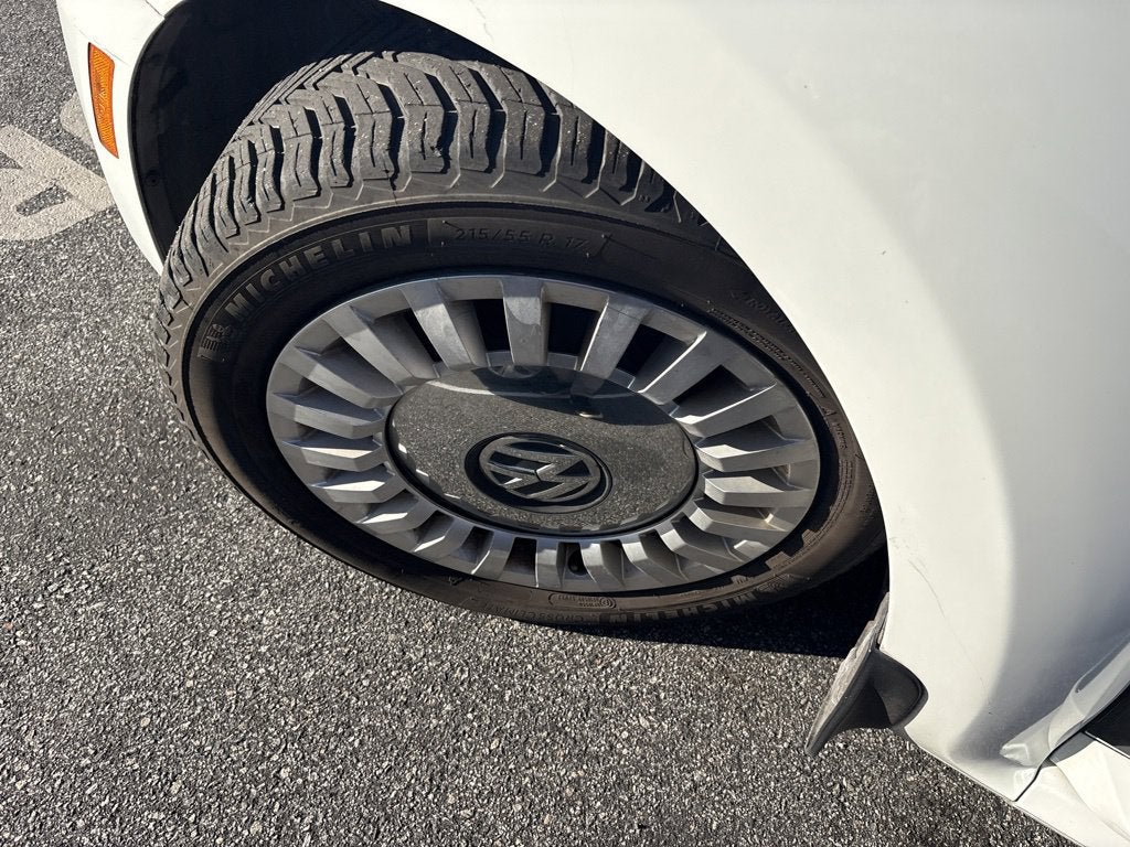 2016 Volkswagen Beetle 1.8T SE