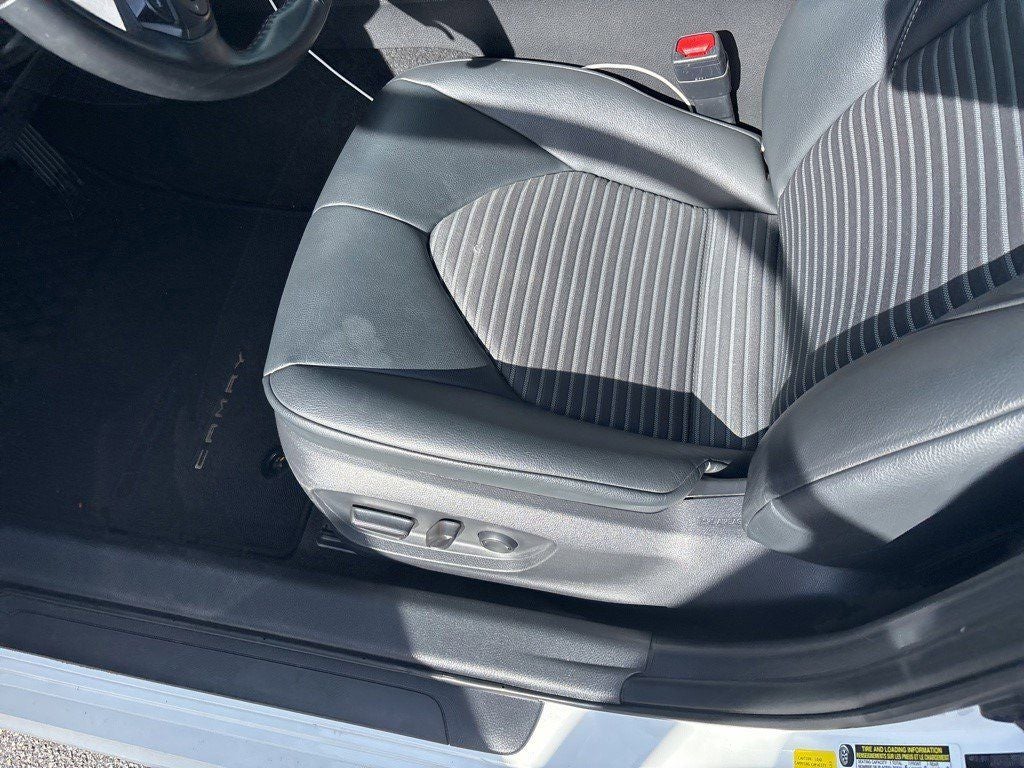 2019 Toyota Camry SE Nightshade Edition