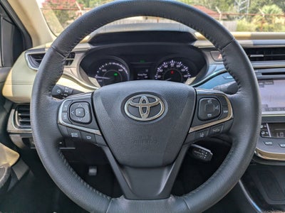 2018 Toyota Avalon Hybrid XLE Premium