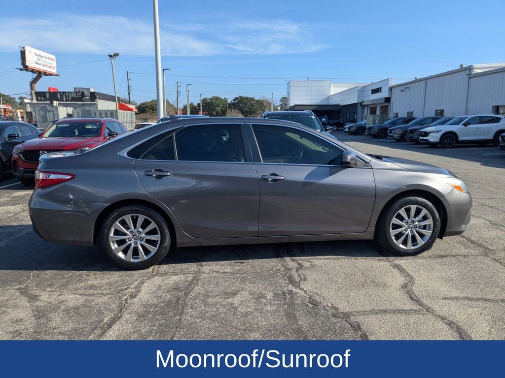 2016 Toyota Camry XLE