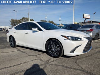 2022 Lexus ES 300h