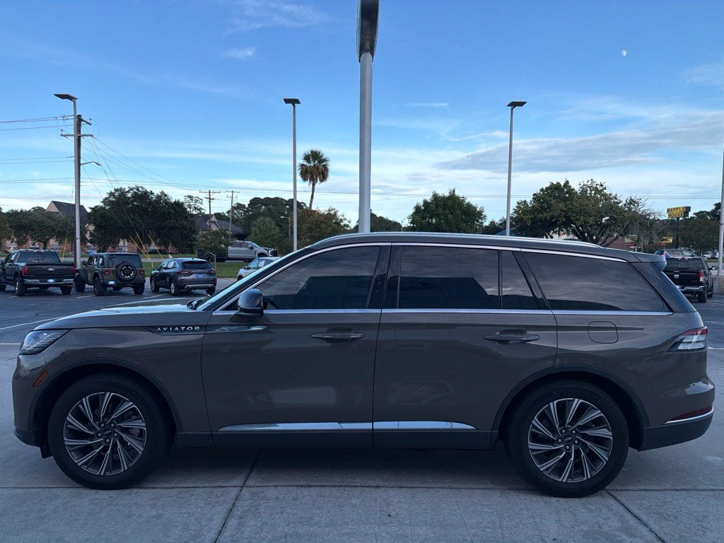 2025 Lincoln Aviator Premiere