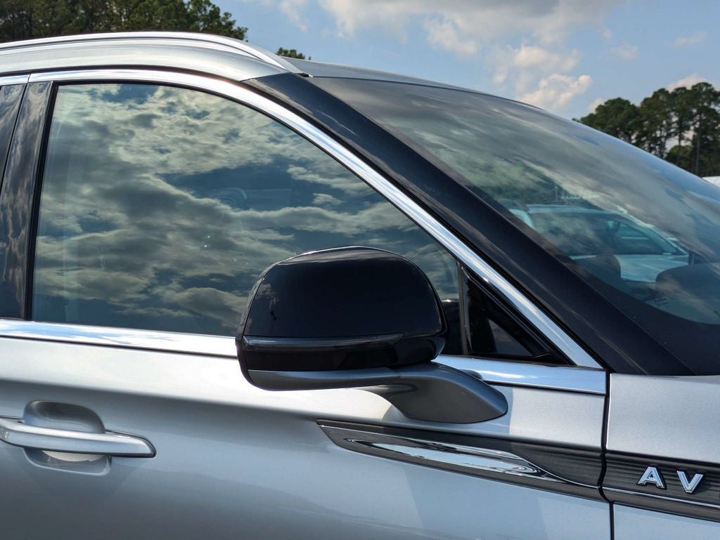 2023 Lincoln Aviator Standard