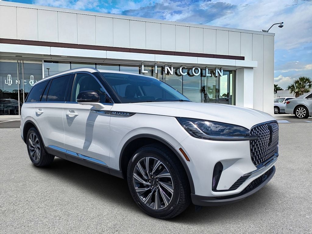 2026 Lincoln Aviator Premiere AWD's photo