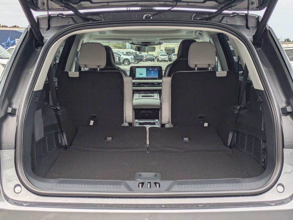 2027 Lincoln Aviator Reserve