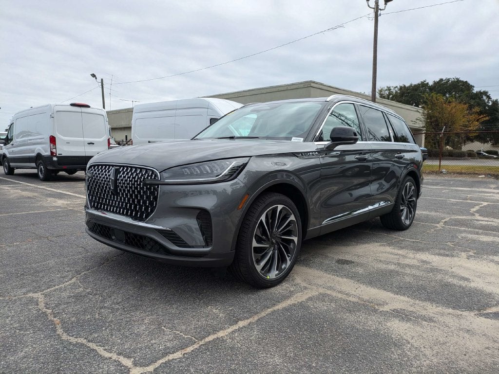 2027 Lincoln Aviator Reserve