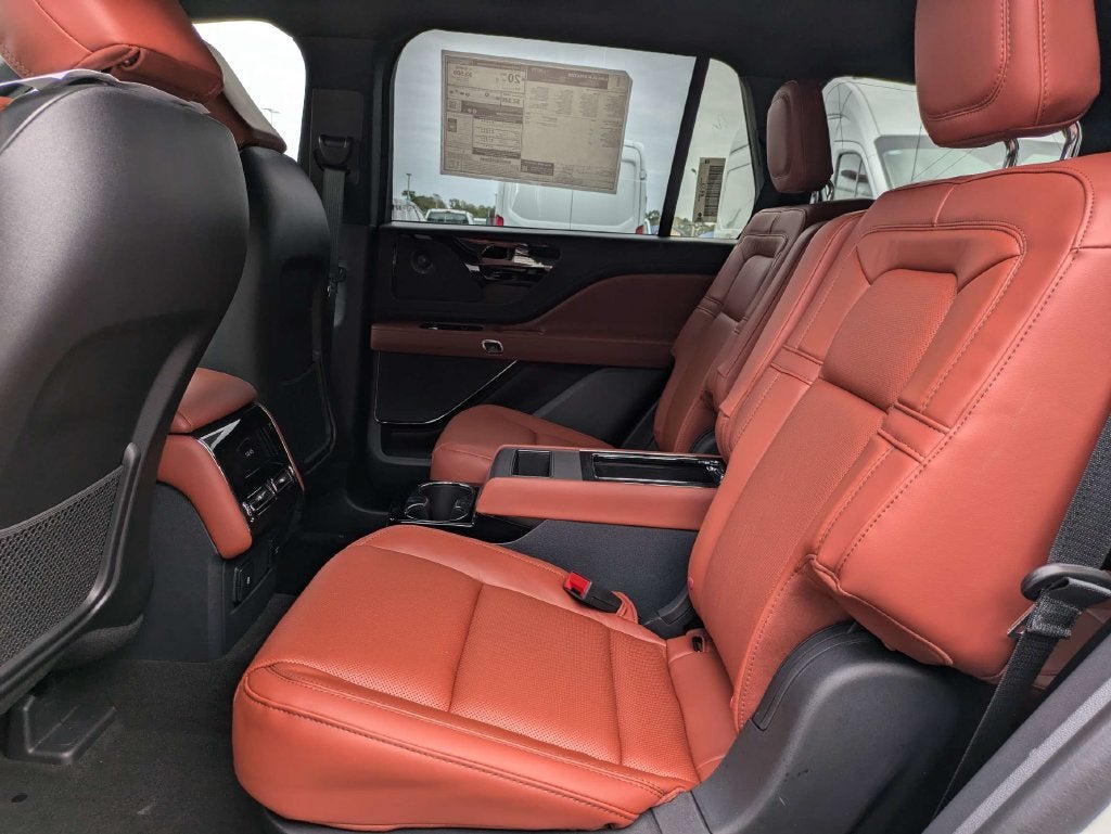 2027 Lincoln Aviator Reserve