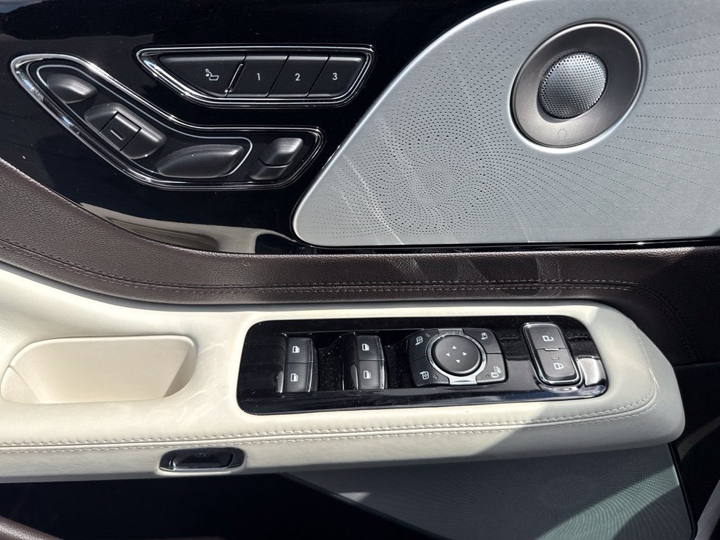 2023 Lincoln Aviator Black Label