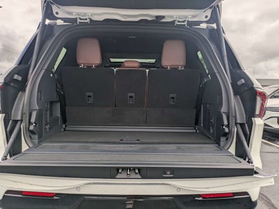 2027 Lincoln Navigator Reserve