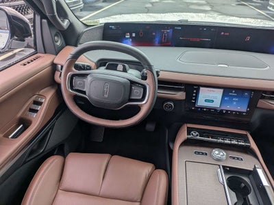 2027 Lincoln Navigator Reserve