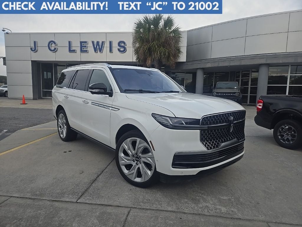 2025 Lincoln Navigator Reserve