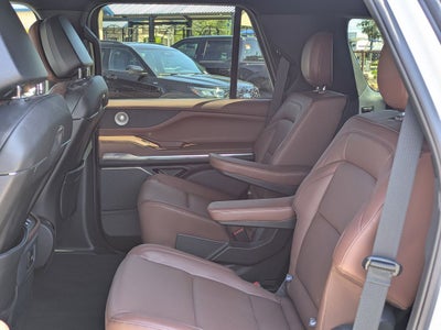 2025 Lincoln Navigator Reserve