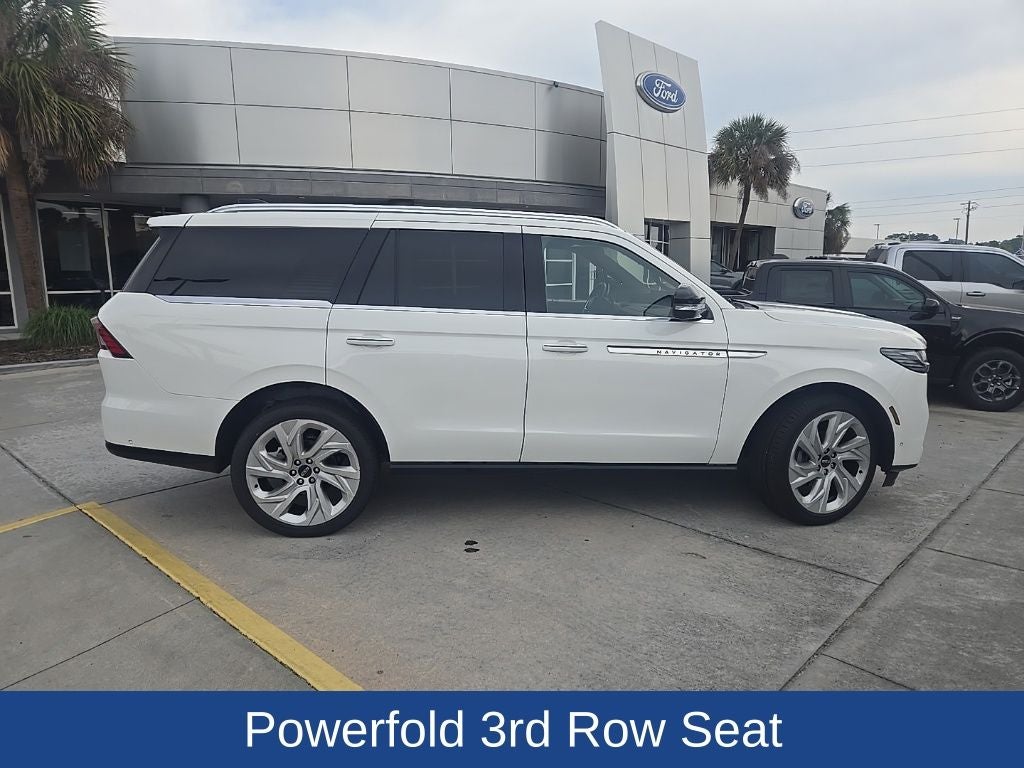 2025 Lincoln Navigator Reserve