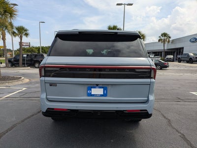 2027 Lincoln Navigator Reserve