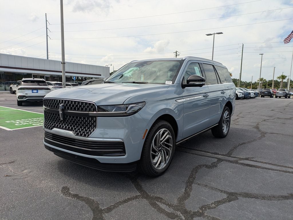 2027 Lincoln Navigator Reserve