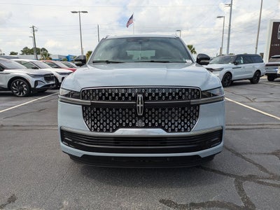 2027 Lincoln Navigator Reserve