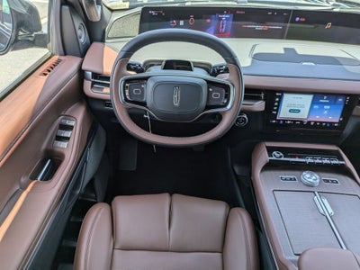 2027 Lincoln Navigator Reserve