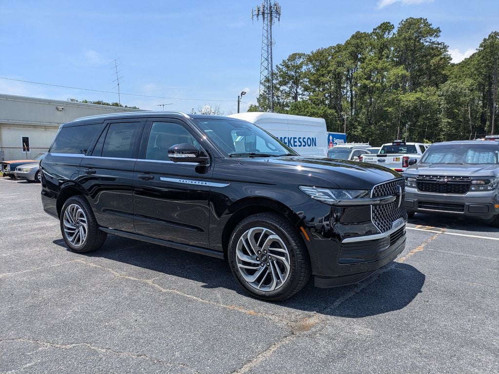 2027 Lincoln Navigator Reserve