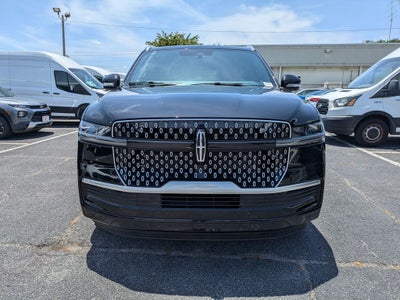 2027 Lincoln Navigator Reserve