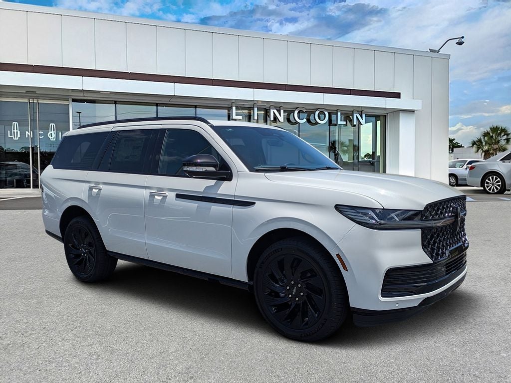 2027 Lincoln Navigator