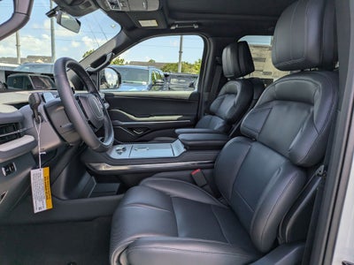 2027 Lincoln Navigator Reserve