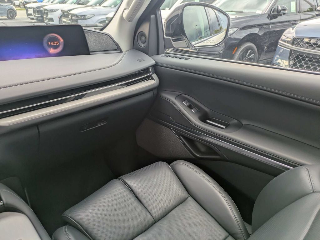 2027 Lincoln Navigator Reserve