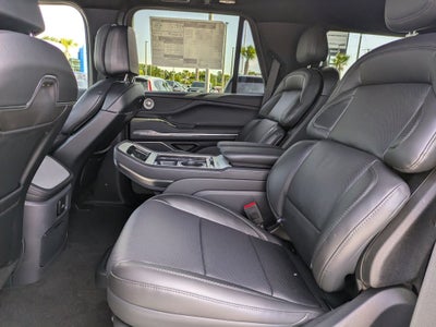 2027 Lincoln Navigator Reserve