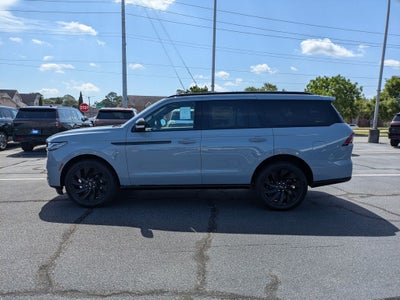 2027 Lincoln Navigator Reserve