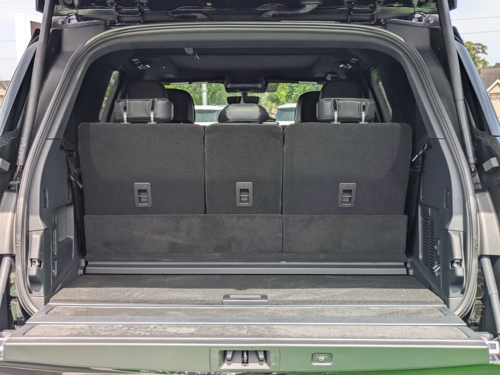2027 Lincoln Navigator Reserve