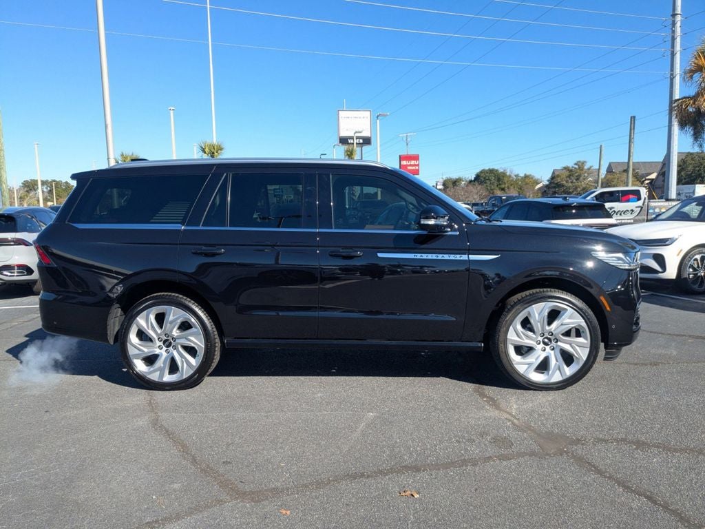 2025 Lincoln Navigator Reserve