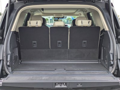 2027 Lincoln Navigator Reserve