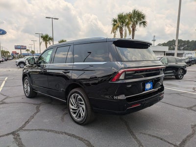 2027 Lincoln Navigator Reserve