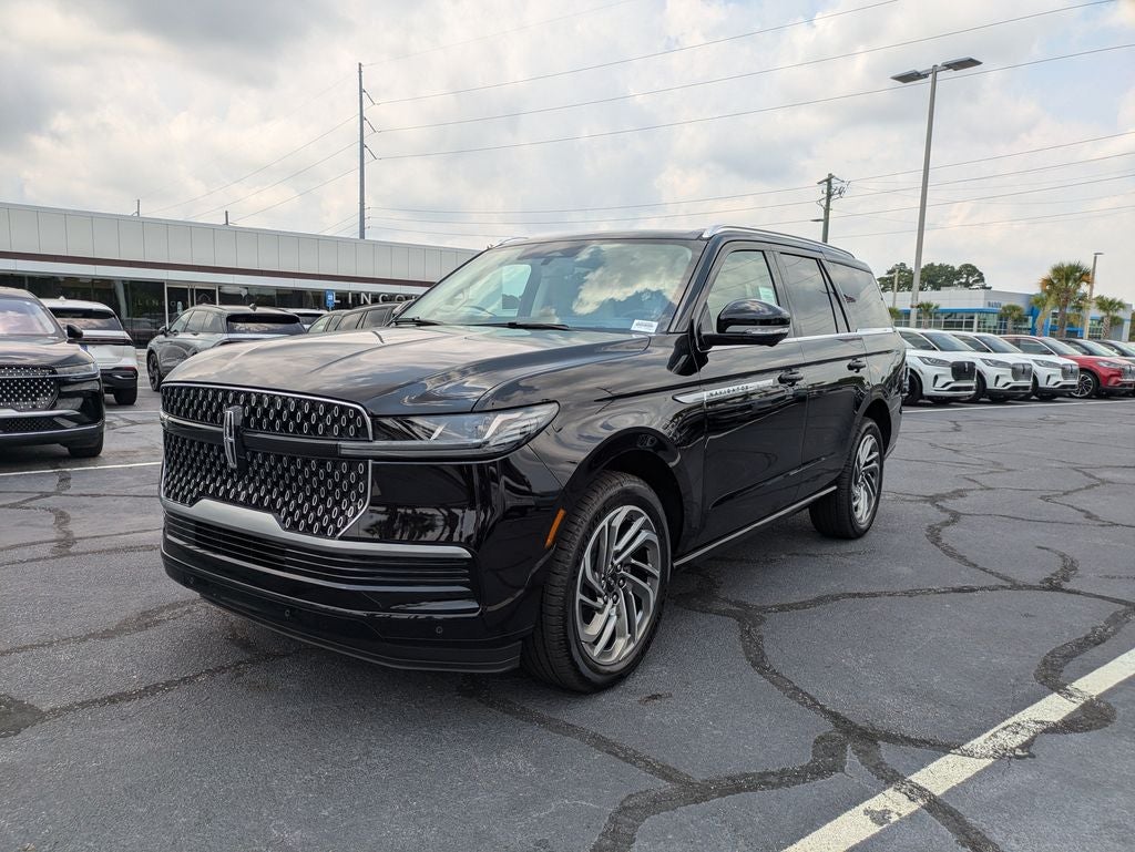 2027 Lincoln Navigator Reserve