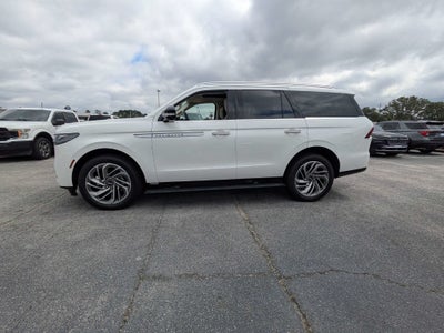 2027 Lincoln Navigator Reserve