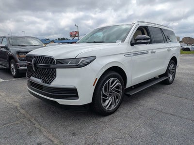 2027 Lincoln Navigator Reserve