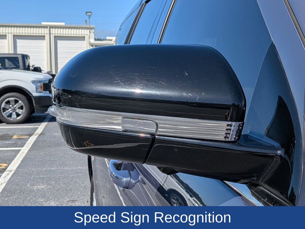 2022 Lincoln Navigator Standard