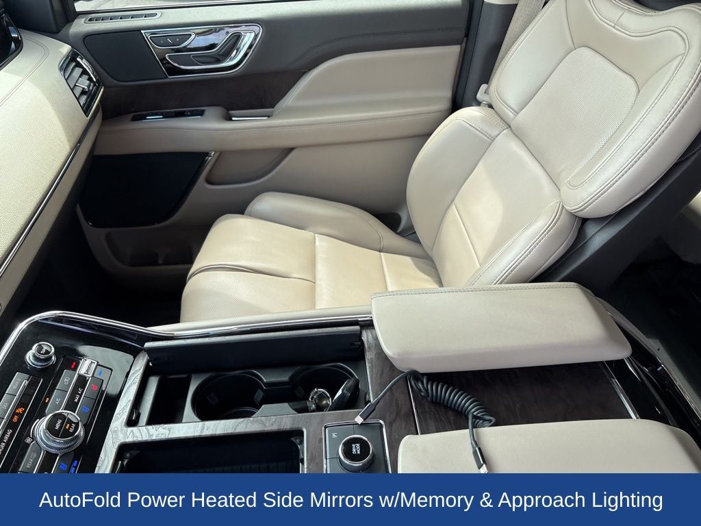 2022 Lincoln Navigator Standard