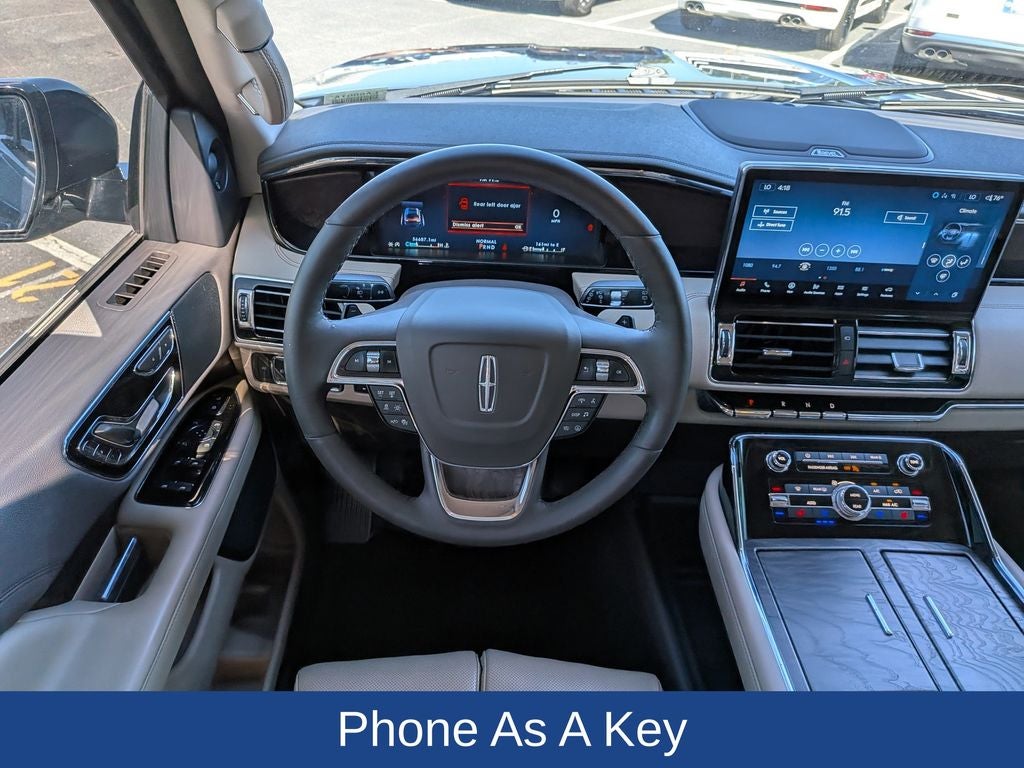 2022 Lincoln Navigator Standard