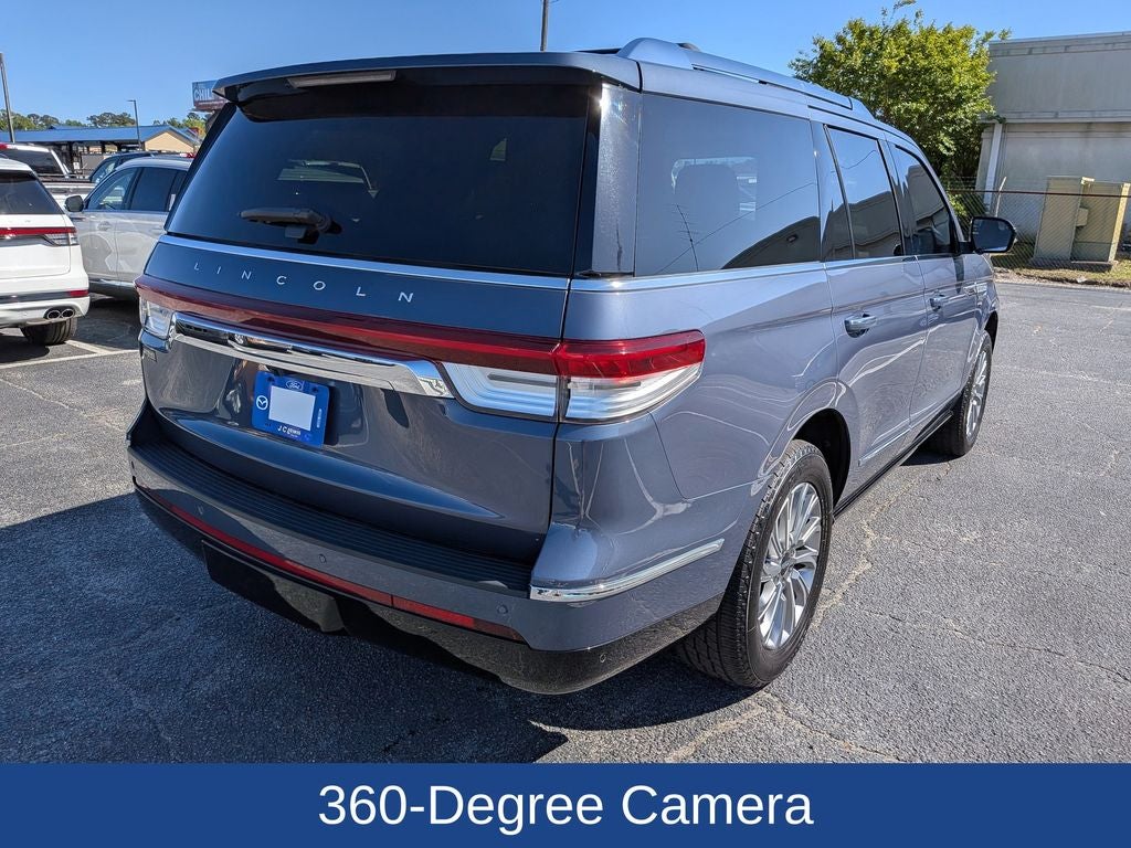 2022 Lincoln Navigator Standard