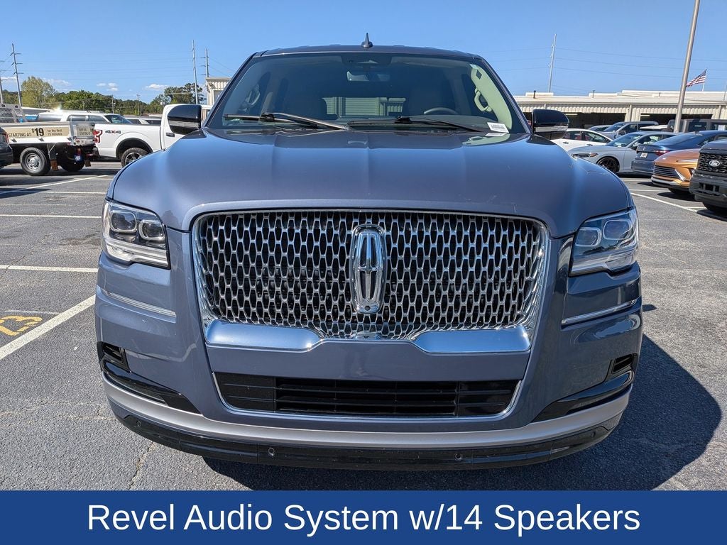 2022 Lincoln Navigator Standard
