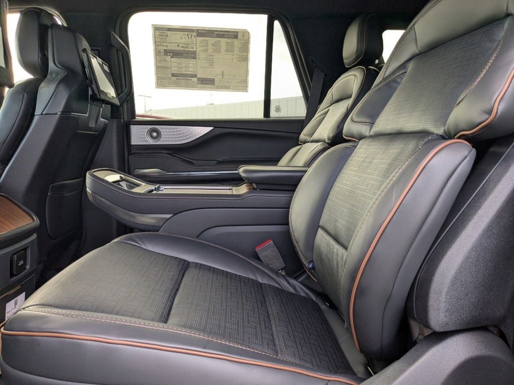 2025 Lincoln Navigator Black Label