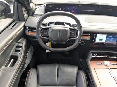 2025 Lincoln Navigator Black Label