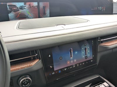 2025 Lincoln Navigator Black Label